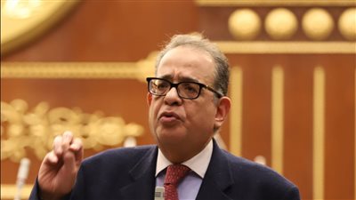 طارق عبدالعزيز يطالب بتحديد معايير المرشح والمساواة في مبلغ التأمين بـ