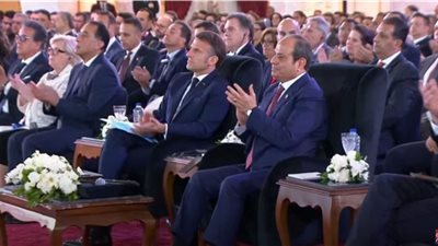 الرئيسان السيسى وماكرون يشاهدان فيلما تسجيليا عن علاقات مصر وفرنسا
