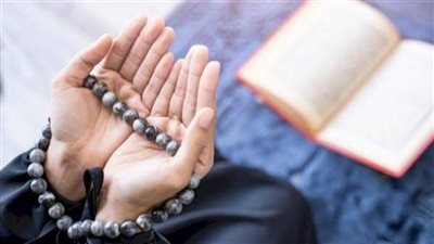 دعاء يوم الجمعة المستجاب للرزق.. 8 كلمات اغتنمها من الآن وحتى الغروب