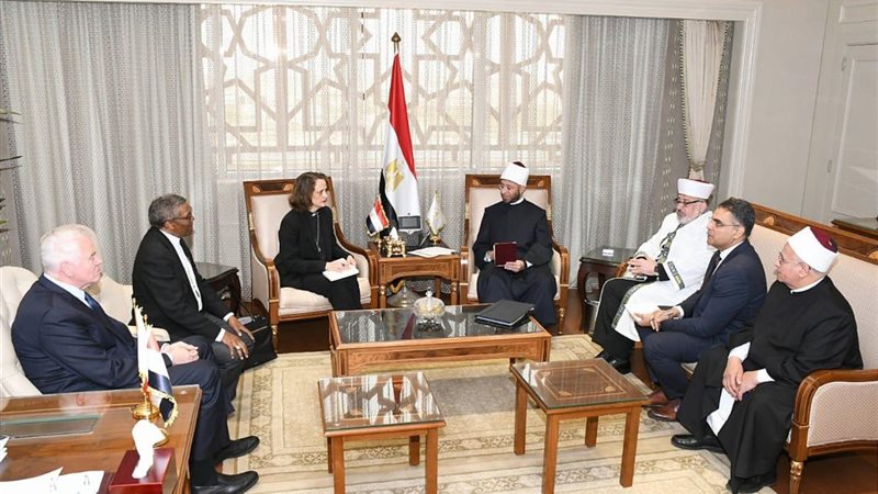  وفد رفيع المستوى