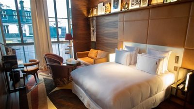 يجب أن تدخر 136 عاما.. كيف يمكن أن تشتري منزل في باريس؟