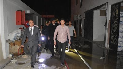 بسبب تسريب غاز.. السيطرة على حريق هائل اندلع بمصنع فوم في سوهاج 