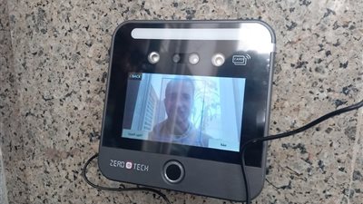 جامعة الأزهر تفرض البصمة الإلكترونية وتمنع الغائبين من الامتحانات.. تفاصيل