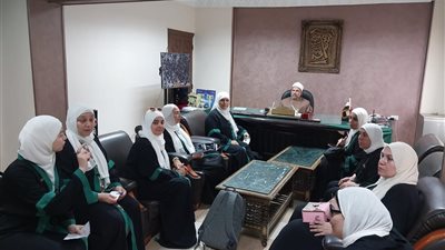 خطط دعوية متجددة رغم العمل التطوعي.. تفاصيل لقاء مدير أوقاف القاهرة بالواعظات 