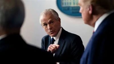 نافارو يرفض وميرن منفتح.. خلاف في إدارة ترامب حول التفاوض بشأن الرسوم الجمركية