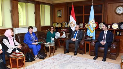 محافظ كفرالشيخ يستقبل بعثة من خبراء «التعاون والتنمية الاقتصادية»