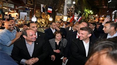 أحمد موسى: المصريون يحبون الرئيس السيسي.. وأي مكان يزوره يشهد تجمعات حاشدة