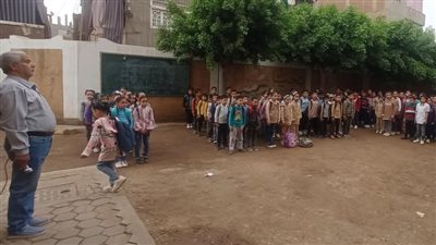  دقيقة حداد على روح مدير تعليم الباجور بمدرسة سبك الضحاك الابتدائية بالمنوفية 