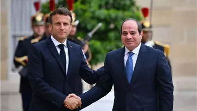 أحمد فهمي: زيارة ماكرون تأكيد على دعم الموقف المصري الثابت تجاه فلسطين 