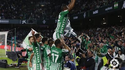 نجم نابولي الإيطالي.. أولى صفقات ريال بيتيس الاسباني الصيفية 