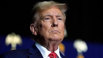 ألاف الناس يموتون.. ترامب يطالب روسيا بوقف الحرب على أوكرانيا