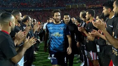 فيستون ماييلي يقود هجوم بيراميدز أمام الجيش الملكي.. بحثًا عن كتابة التاريخ