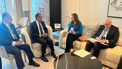 7 ملفات تنتظر اجتماع 