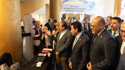 تحديث المناهج التدريبية وإصدار دليل التصنيف المهني 2027 لمواكبة التكنولوجيا 