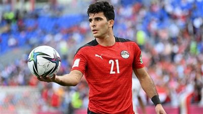 الانتماء للجمهور فقط.. مراد مكرم يدافع عن زيزو بعد انتقاله إلى الأهلي