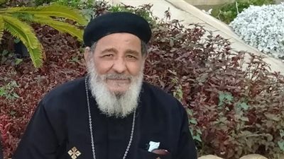 وفاة القمص عبد المسيح بسيط كاهن كنيسة العذراء الأثرية بمسطرد