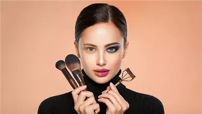 عاصم فرج يحذر من مشكلات جلدية وأخطاء شائعة تهدد البشرة 