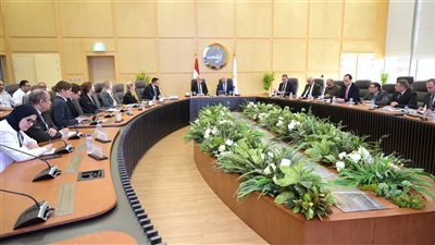 كامل الوزير وسفير السويد يقودان التعاون في تأسيس شركة الأتوبيس الترددي