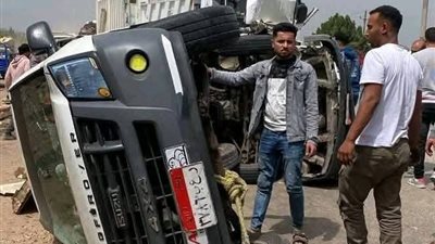 3 ميكروباصات وملاكي.. تصادم 4 سيارات على طريق بلبيس العاشر بالشرقية