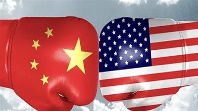 الرسوم الأمريكية تشعل التوتر التجاري.. ترامب يُصعّد وبكين تتحدّى 