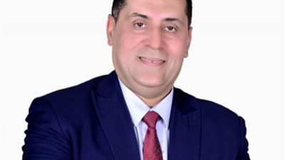 خبير اقتصادي يوضح تأثير تصعيد الحرب التجارية بين الصين والولايات المتحدة