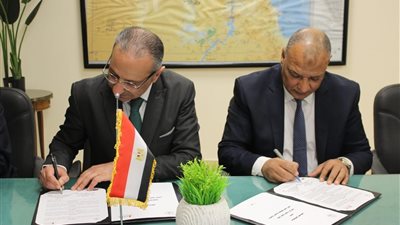 لتعزيز بيئة الاستثمار.. افتتاح مركز السجل التجاري المتميز بالبحر الأحمر  