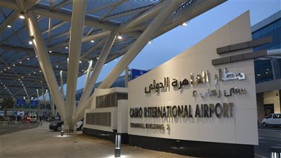 مطار القاهرة الجوي يستقبل 2433 رحلة في إجازة عيد الفطر 