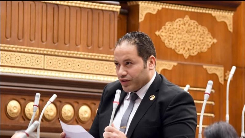 النائب مصطفي سالمان