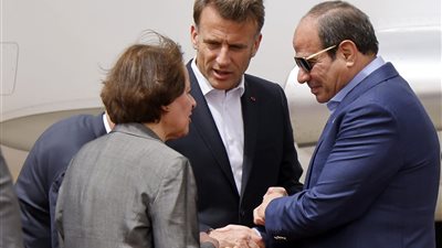 محمد اليمني: زيارة «ماكرون» إلى مصر تحمل دلالات ورسائل مهمة للداخل والخارج