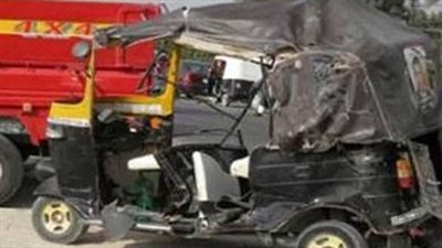 إصابة شخصين إثر تصادم توكتوك بسيارة على الطريق الجديد بالمنوفية