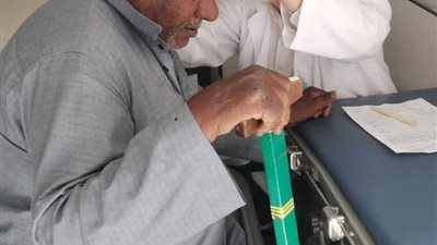 على مدار يومين..فحوصات وعلاج وندوات بالمجان لأهالى حي الجناين بالسويس 