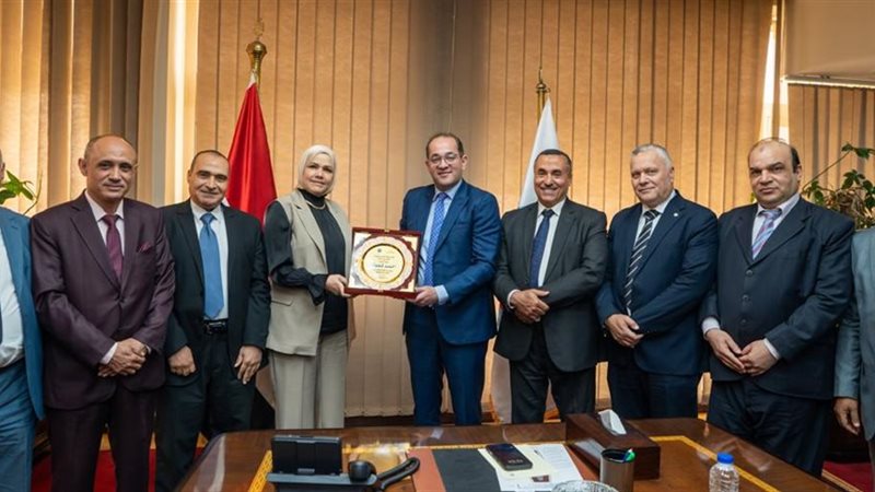 جانب من التكريم 