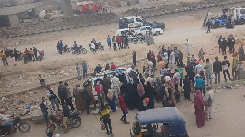 سقوط سيارة من الدائري