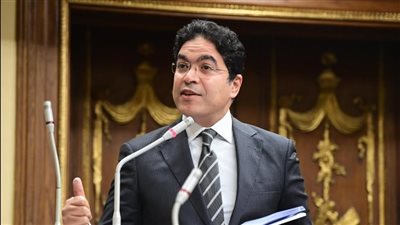 ضياء الدين داوود يرد على الشائعات: قالولي عندك 7 فيلل إيجار قديم عشان يخوفوني