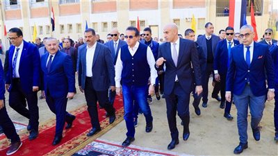 على رأسهم وزير التعليم.. مصادر: اتجاه لإلغاء الجولات الخارجية لبعض الوزراء