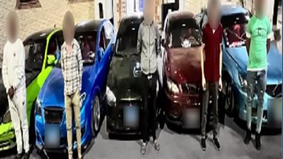 رقصة الموت.. ضبط 5 شباب بعد استعراض جنوني بسياراتهم في أسيوط