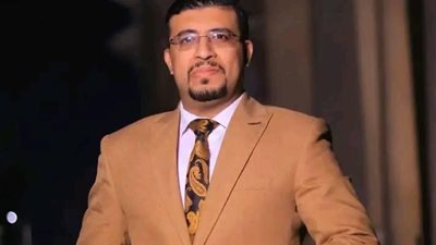 أسباب تعامل مصر الحذر مع الإدارة السورية الجديدة.. اليمني يوضح