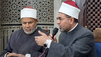  الأزهر يختتم مجالس «الأدب المفرد» للبخاري ويجيز المشاركين 