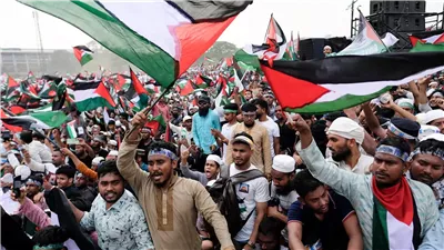 احتجاجات حاشدة في بنجلاديش ضد العدوان الإسرائيلي على غزة| صور