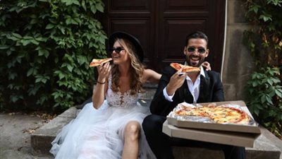 قبل الزفاف.. أطعمة ومشروبات ممنوعة للحفاظ على رشاقتك في اليوم الكبير