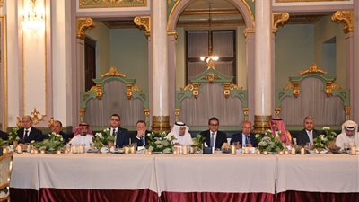 الوزير: توجيهات القيادة السياسية بتذليل العقبات أمام المستثمرين السعوديين