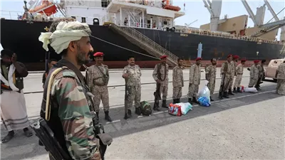 خبير سياسي: الغارات الأمريكية تسببت في خسائر فادحة للحوثيين