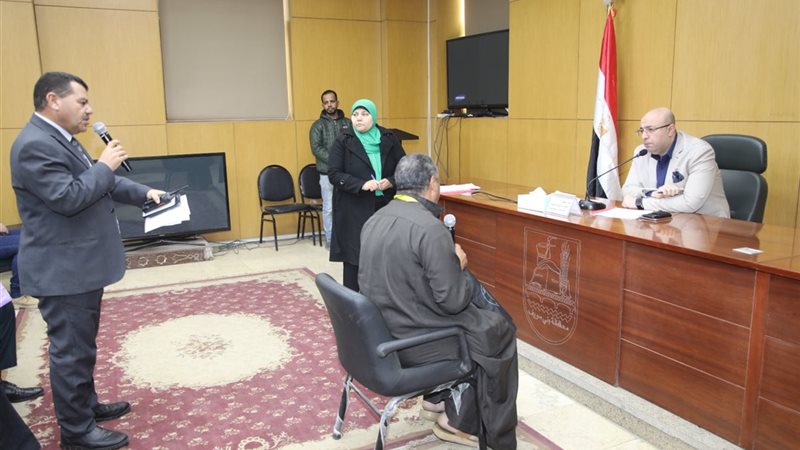 محافظ بنى سويف خلال