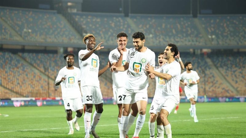مصطفى شلبي وفرحته