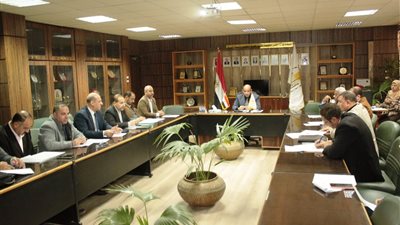 جامعة أسيوط تعزز كفاءة إدارة دار الضيافة ومركز المؤتمرات بالنظم الإلكترونية