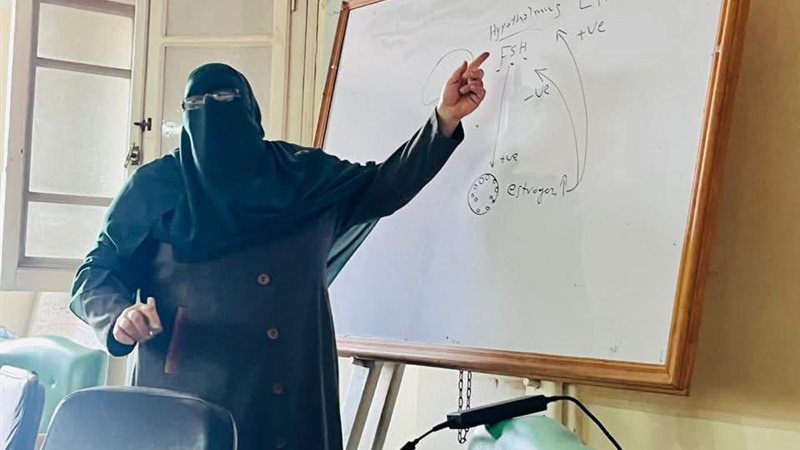 فرق الإعلام والتربية