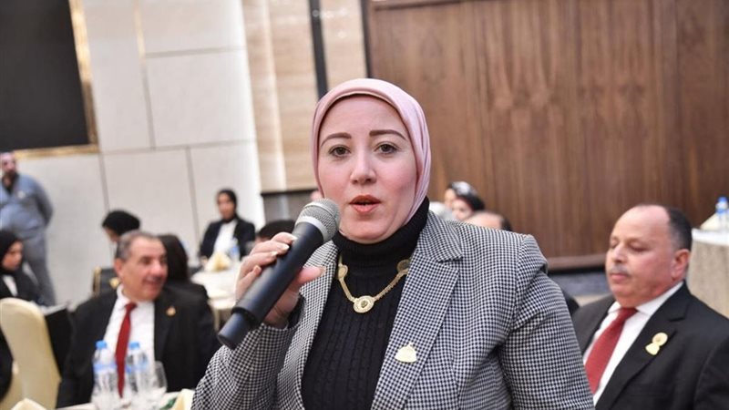 النائبة نهي الأزهري