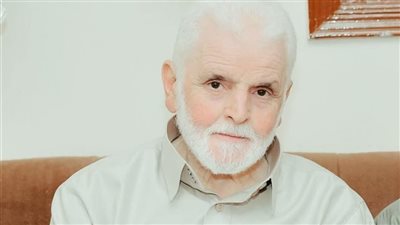 جنازة مهيبة بالغربية لتوديع مسن كرس سنوات عمره لكتابة القرآن الكريم بخط يده