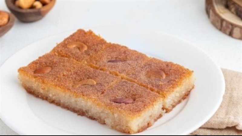 البسبوسة باللوز وجوز