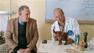 وكيل وزارة التعليم بأسيوط يعلن اطلاق برامج تدريبية على الحرف اليدوية لطلاب  